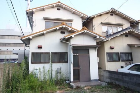 岩下貸家外観写真