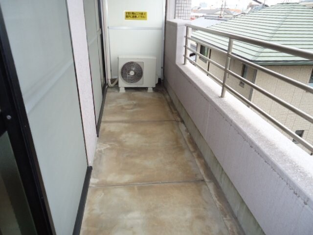 物件内観写真14　(ベランダ)