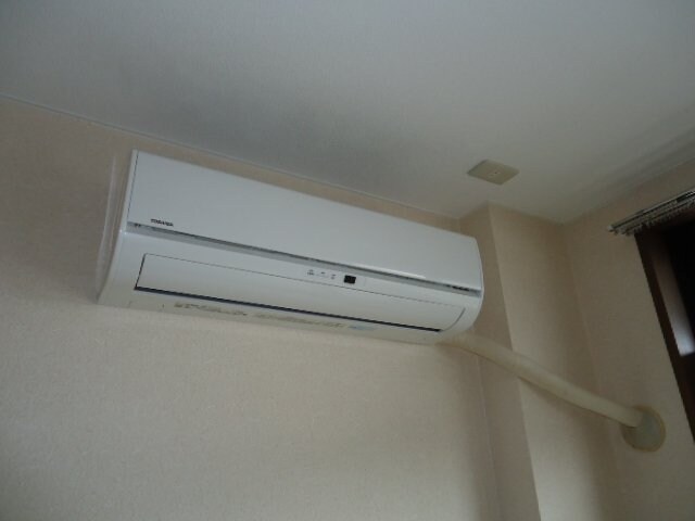 物件内観写真16　(エアコン)