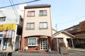 チャームビル外観写真