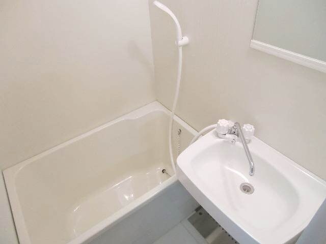 物件内観写真9　(お風呂)