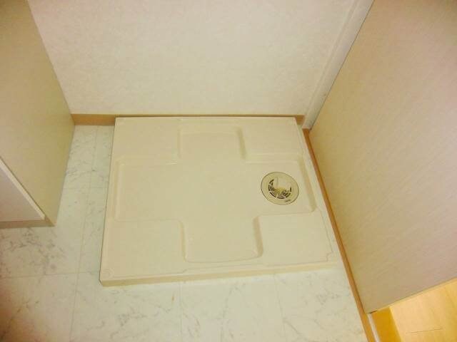 物件内観写真14　(洗濯パン)