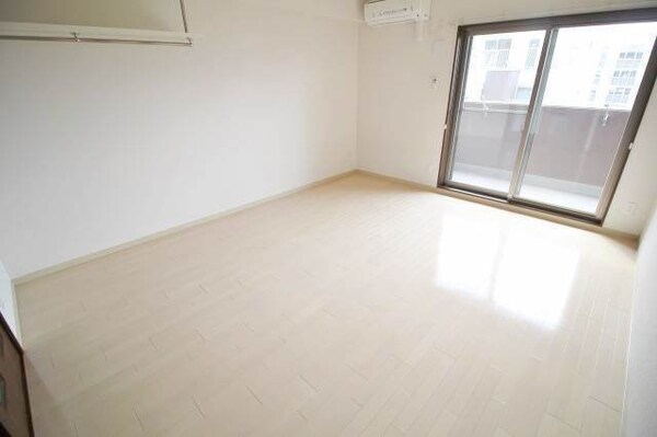 居室・リビング(※同タイプのお部屋の写真です)