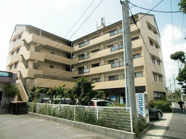 エントランス(外観)
