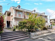 ホワイエ　デ　クレアシオンの外観写真