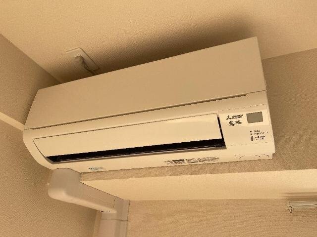 物件内観写真12　(エアコン)