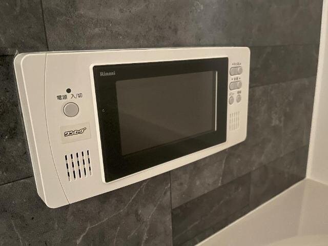 物件内観写真15　(浴室テレビ)