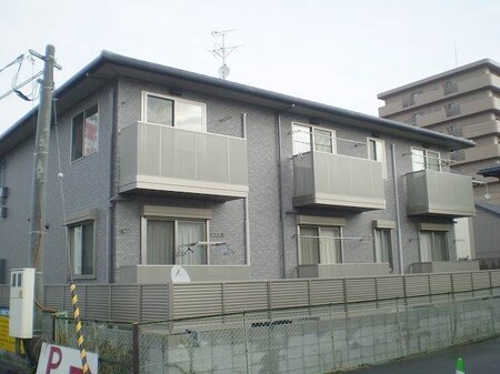 フラッツア西市外観写真