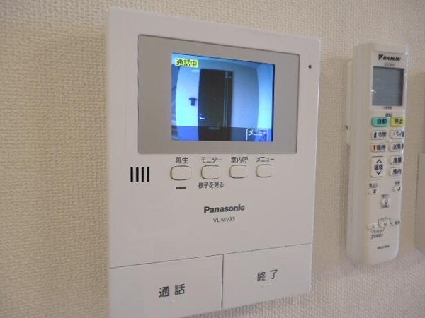 セキュリティ(カメラ付インターホン)