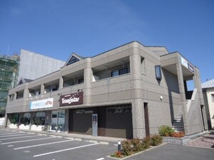 ラオックス外観写真