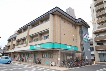 ウィンクルム東古松B棟外観写真