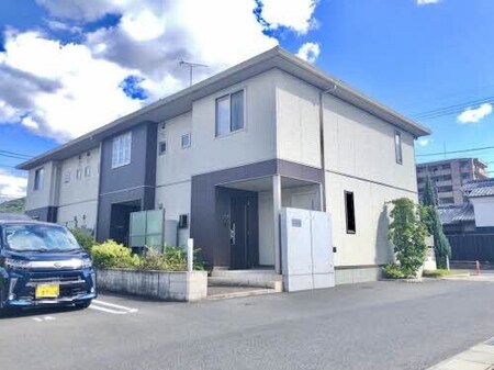 グランドール津高　弐番館外観写真