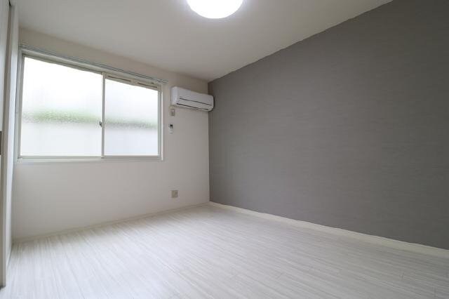 物件内観写真14　(寝室)