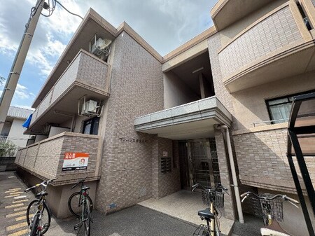 サンパレス津島本町外観写真