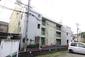 センチュリー伊島　B棟外観写真