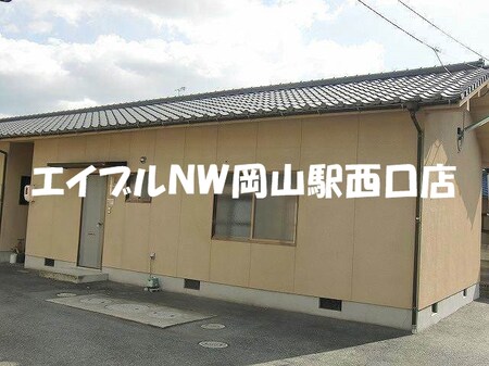 エヌ・エー外観写真