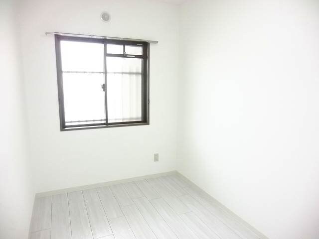 物件内観写真24　(子供部屋)