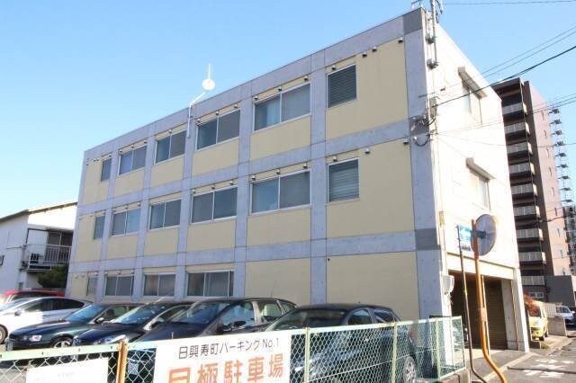レジデンス石井の物件外観写真