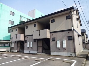 ロイヤルファミールⅡ外観写真