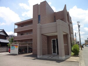 ガーネットＮ１外観写真