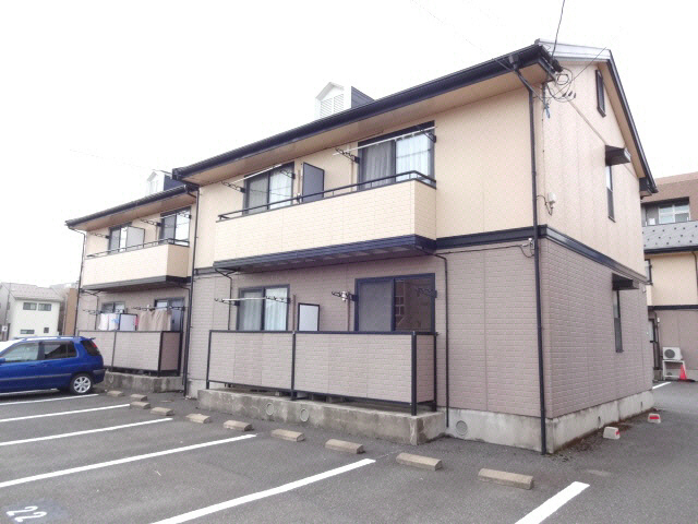 ロイヤルファミールC・D棟