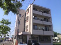 ウエストヴィレッジの外観写真