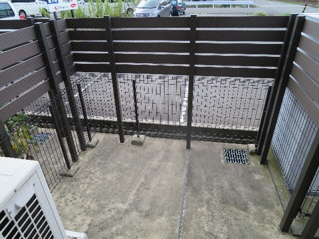 物件内観写真17　(テラス)