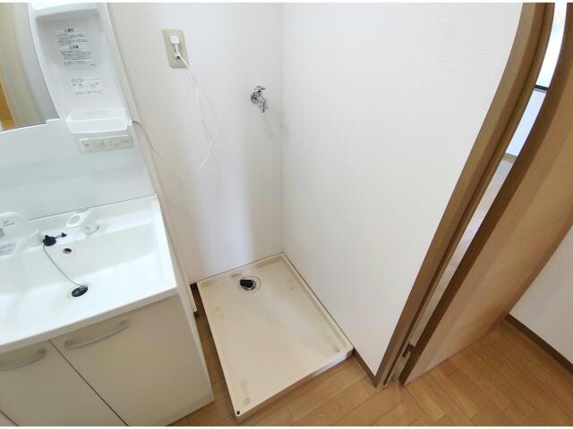 物件内観写真20　(洗濯機置き場)