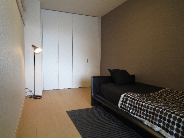 居室(家具家電は付いておりません。)