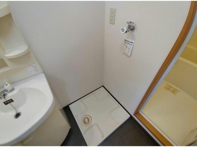 物件内観写真19　(洗濯機置き場)