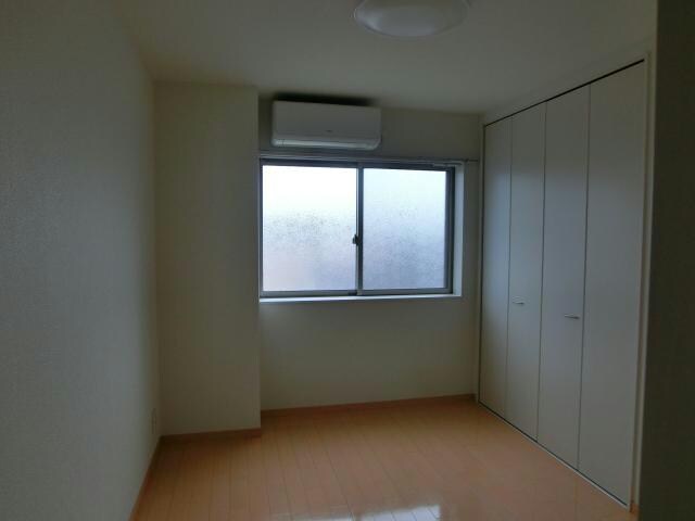 物件内観写真26　(洋室３)