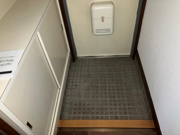 玄関回り