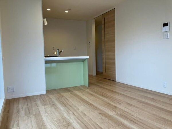 リビングダイニング