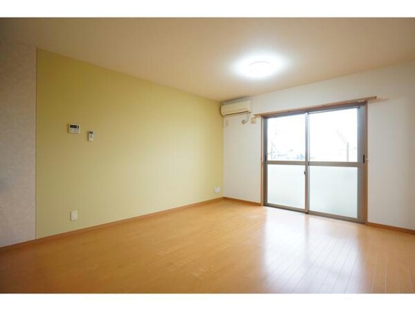 リビングダイニング