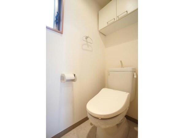 トイレ(温水洗浄便座)