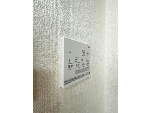 物件内観写真13　(浴室乾燥機)