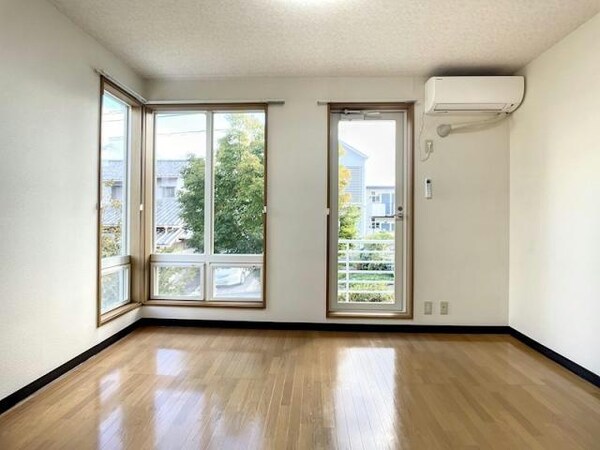 居室（その他）(他の部屋の写真です)
