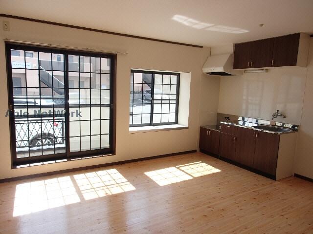 物件内観写真9　(他の部屋の写真です)