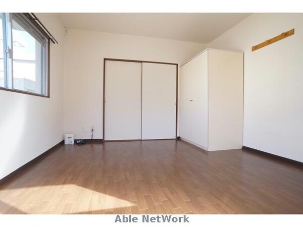 リビングダイニング(他の部屋の写真です)