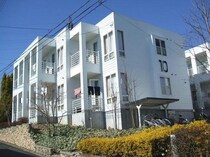 半田ビレッジ１０号棟の外観写真