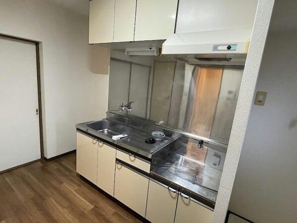 キッチン(他の部屋の写真です)