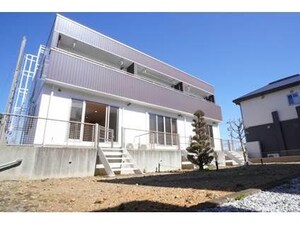 テラスハウスさくら（初生町）外観写真