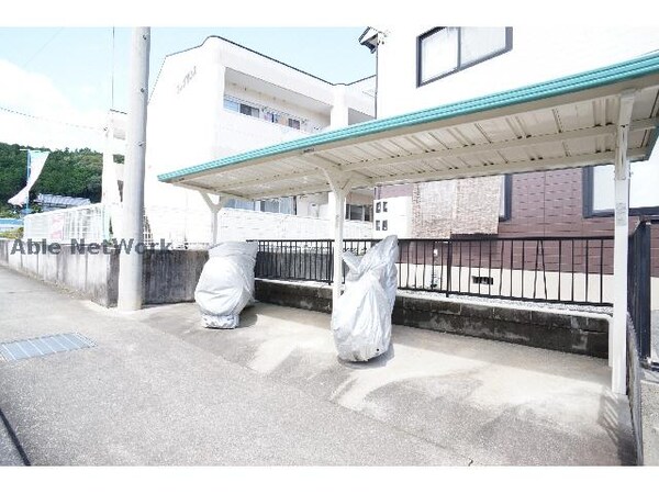 駐輪場(AB)