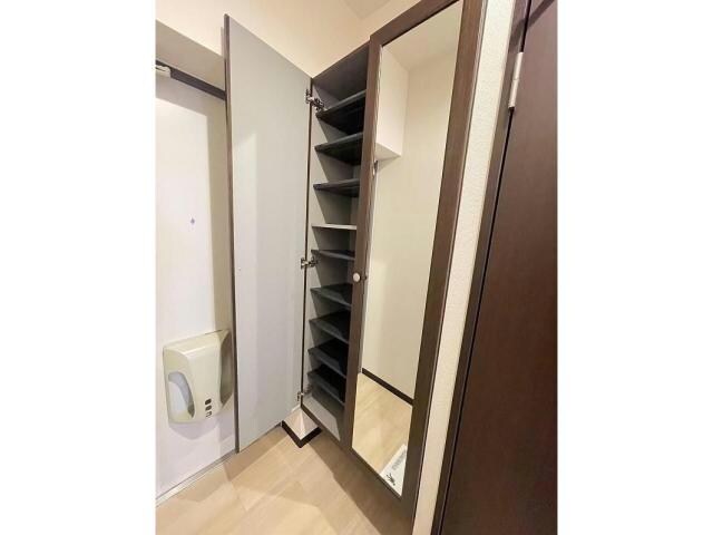 物件内観写真4　(他の部屋の写真です)