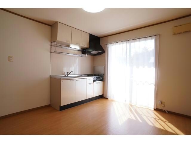 物件内観写真7　(別の部屋の写真です)