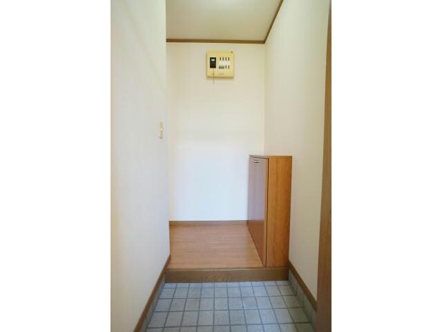 物件内観写真10　(別の部屋の写真です)