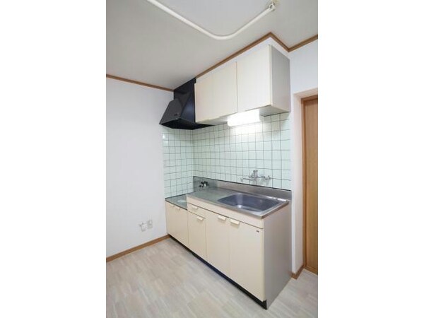 キッチン(他の部屋の写真です)