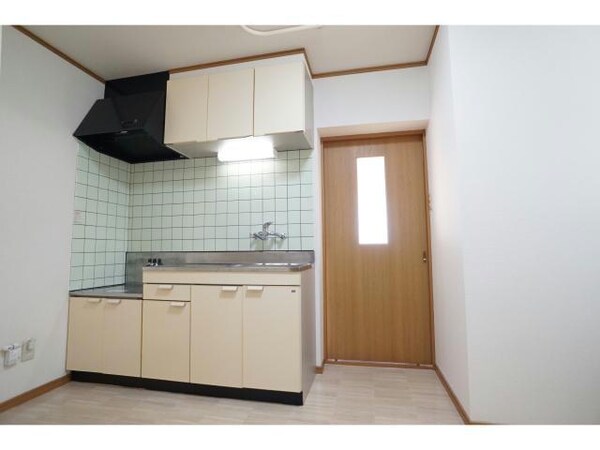 リビングダイニング(他の部屋の写真です)