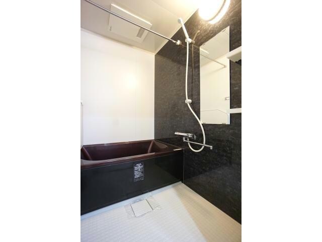 物件内観写真12　(綺麗な浴室♪)