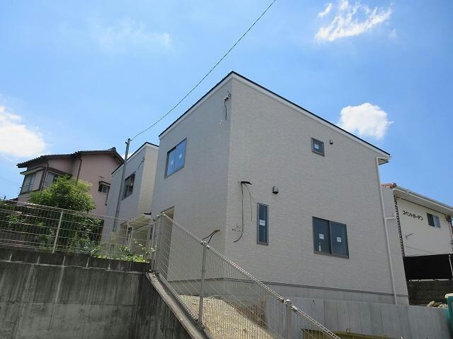 フルハウスの物件外観写真